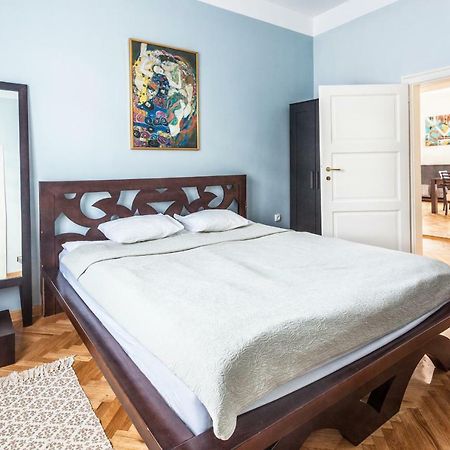 99 Muses Apartments Dordegol Zewnętrze zdjęcie