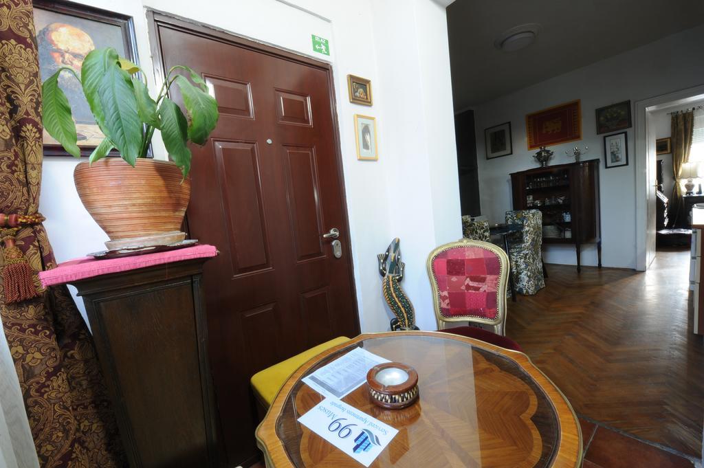 99 Muses Apartments Dordegol Zewnętrze zdjęcie