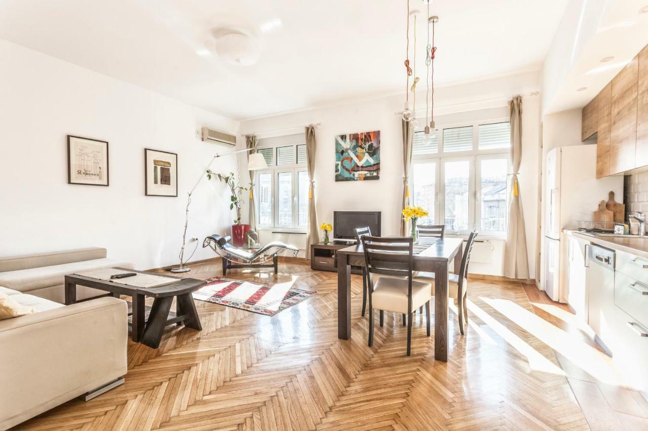 99 Muses Apartments Dordegol Zewnętrze zdjęcie