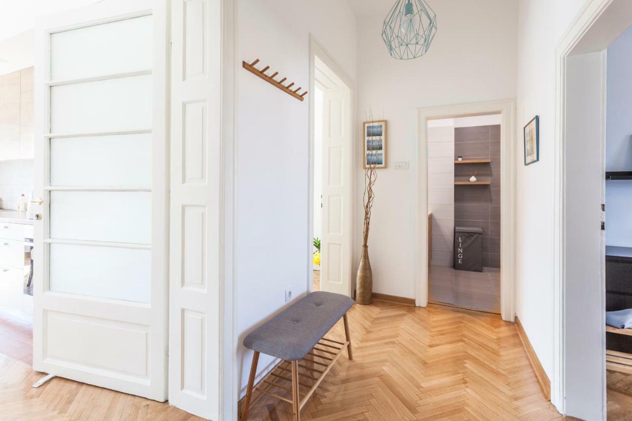 99 Muses Apartments Dordegol Zewnętrze zdjęcie