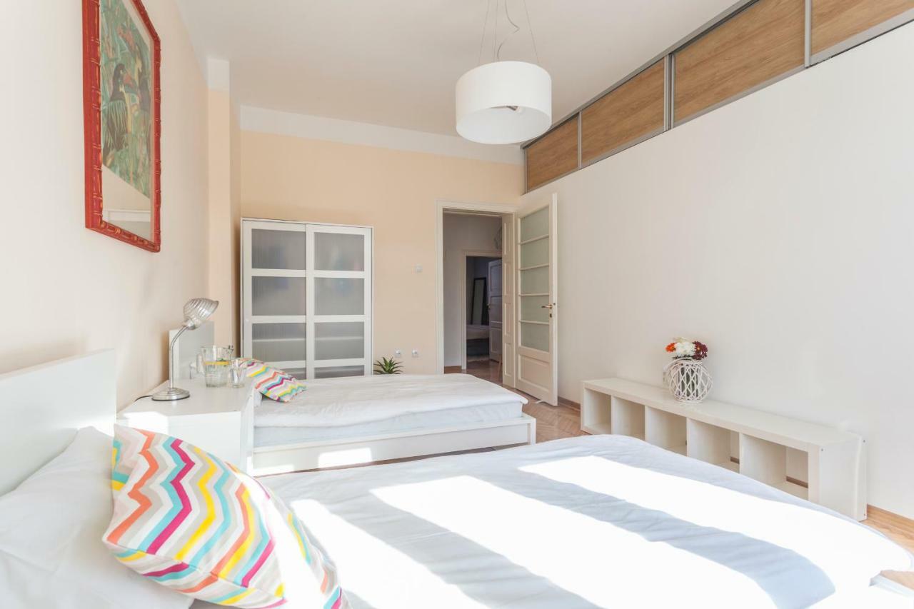 99 Muses Apartments Dordegol Zewnętrze zdjęcie